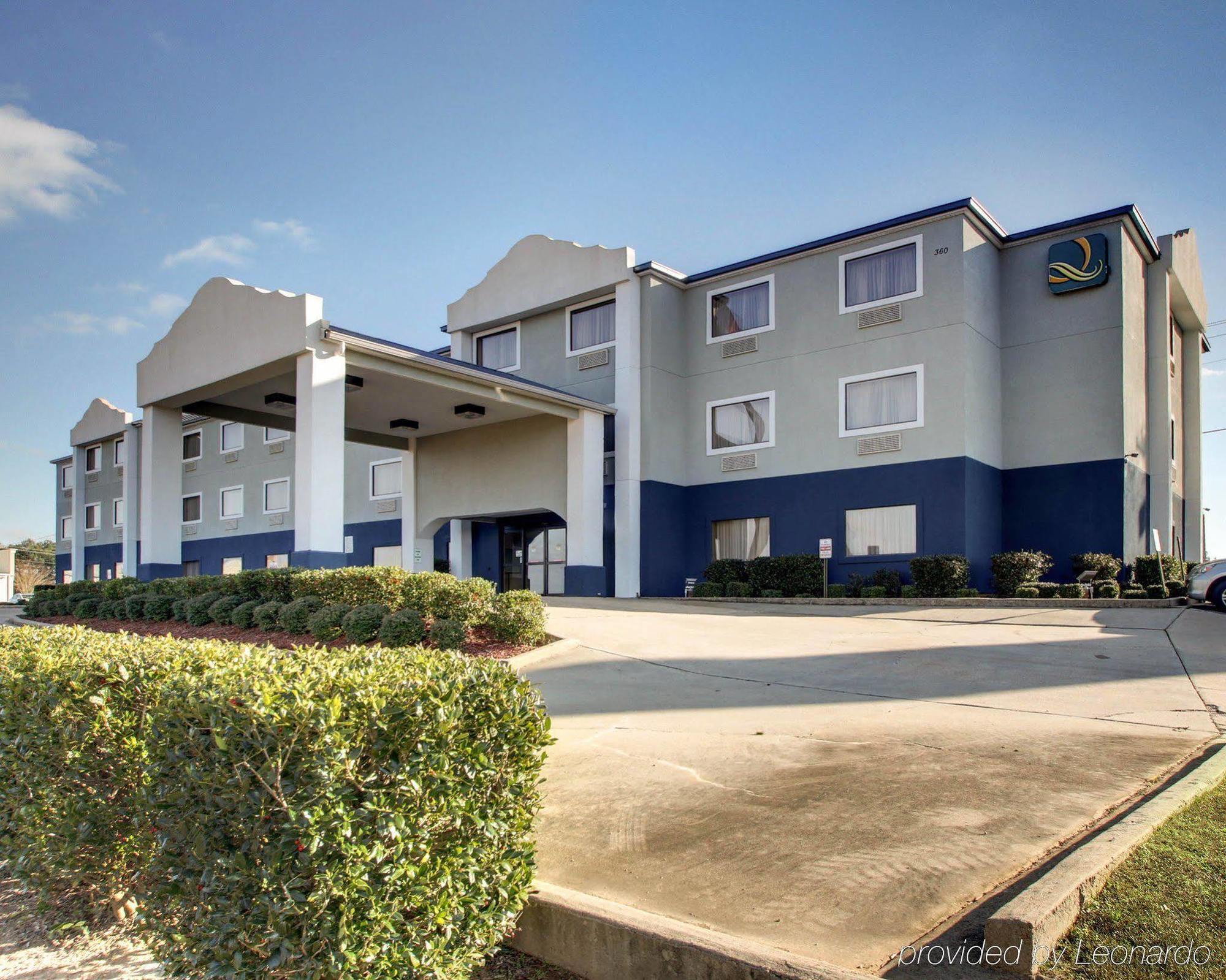 Quality Inn & Suites Pearl-Jackson Buitenkant foto